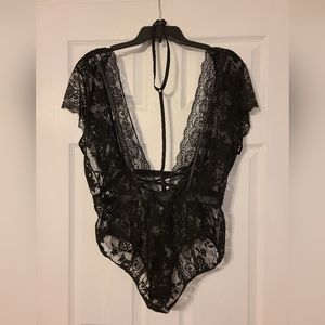 Plus Size Lace Bodysuit